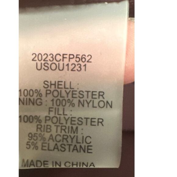 Univeral Standard USOU1231 Sport Puffer Vest Burgundy Full Zip Size 4XS US 0 New - Picture 5 of 5